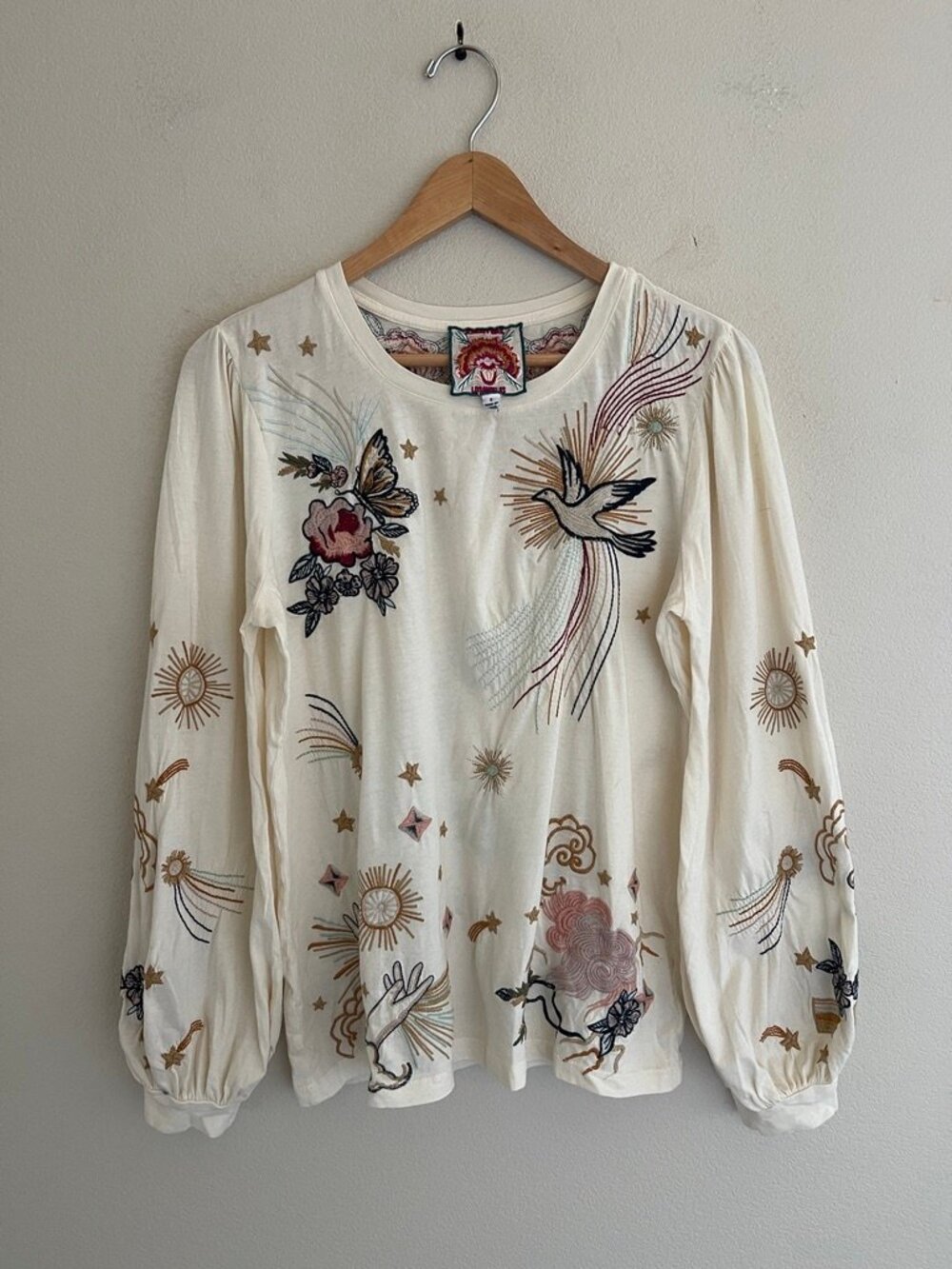 JOHNNY WAS Peace Dove & Butterfly Embroidered Cream Colored Top: Small; NWOT!